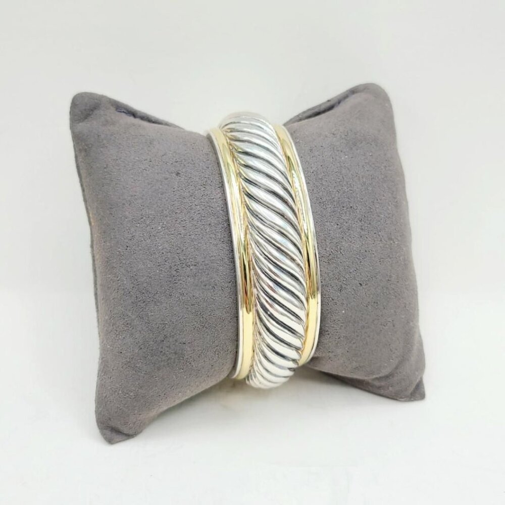 David Yurman Sculpted Two-Tone Cuff w/ Sterling Silver & 18K Gold - Medium - Picture 3 of 16